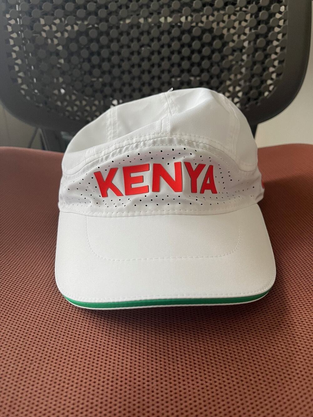 Nike Kenya Elite Aerobill Tailwind Running Track Hat Cap White CT0787-100 NEW